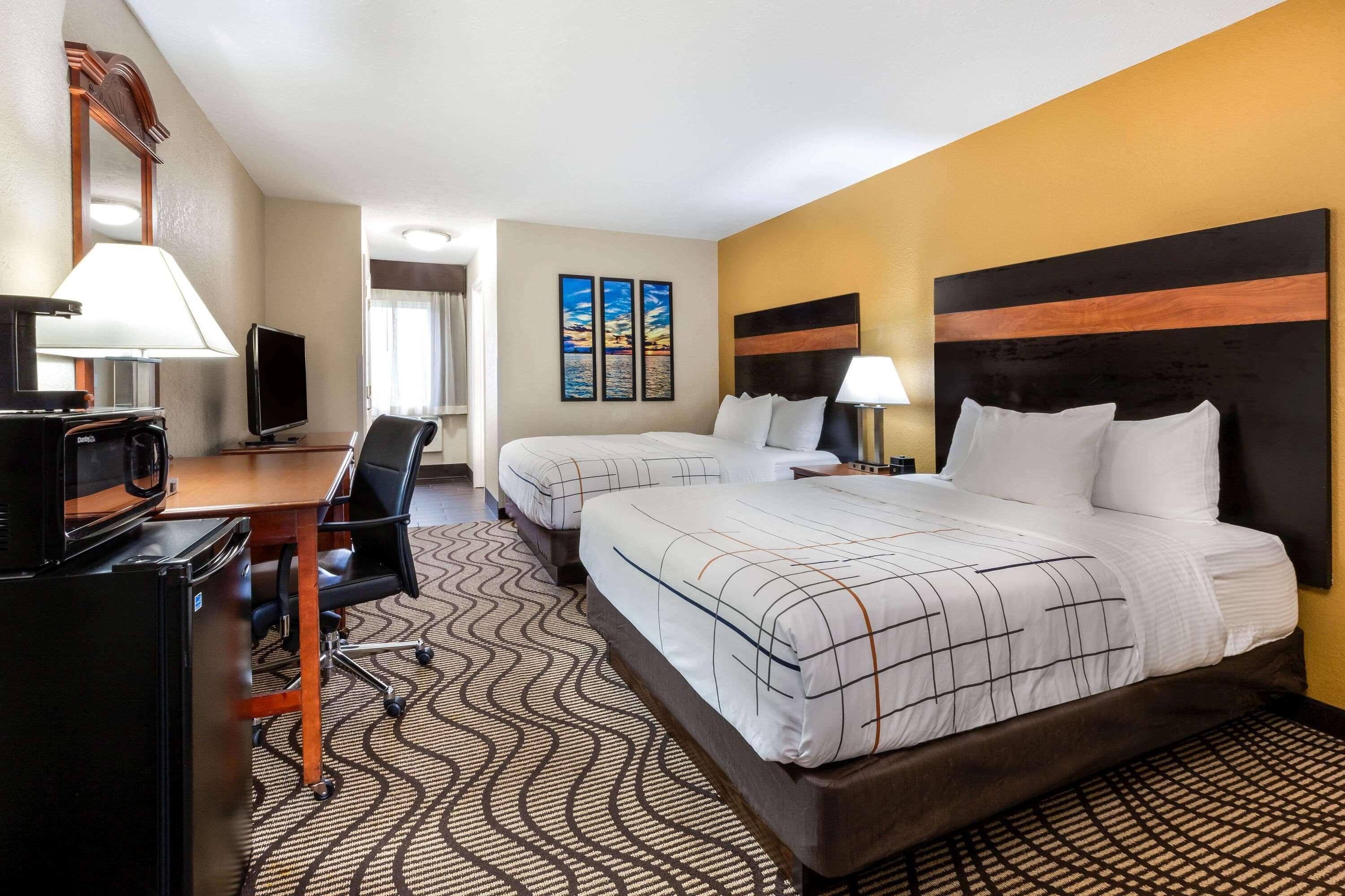 La Quinta Inn By Wyndham Sandusky Near Cedar Point Екстер'єр фото