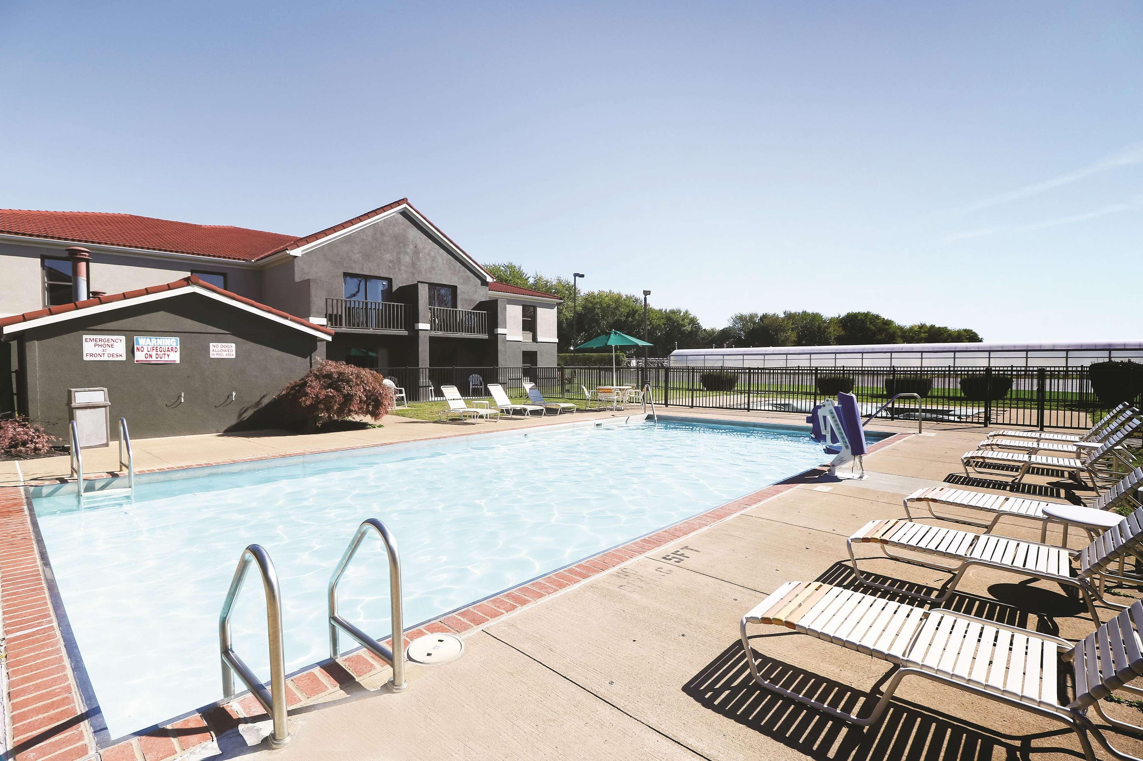 La Quinta Inn By Wyndham Sandusky Near Cedar Point Екстер'єр фото