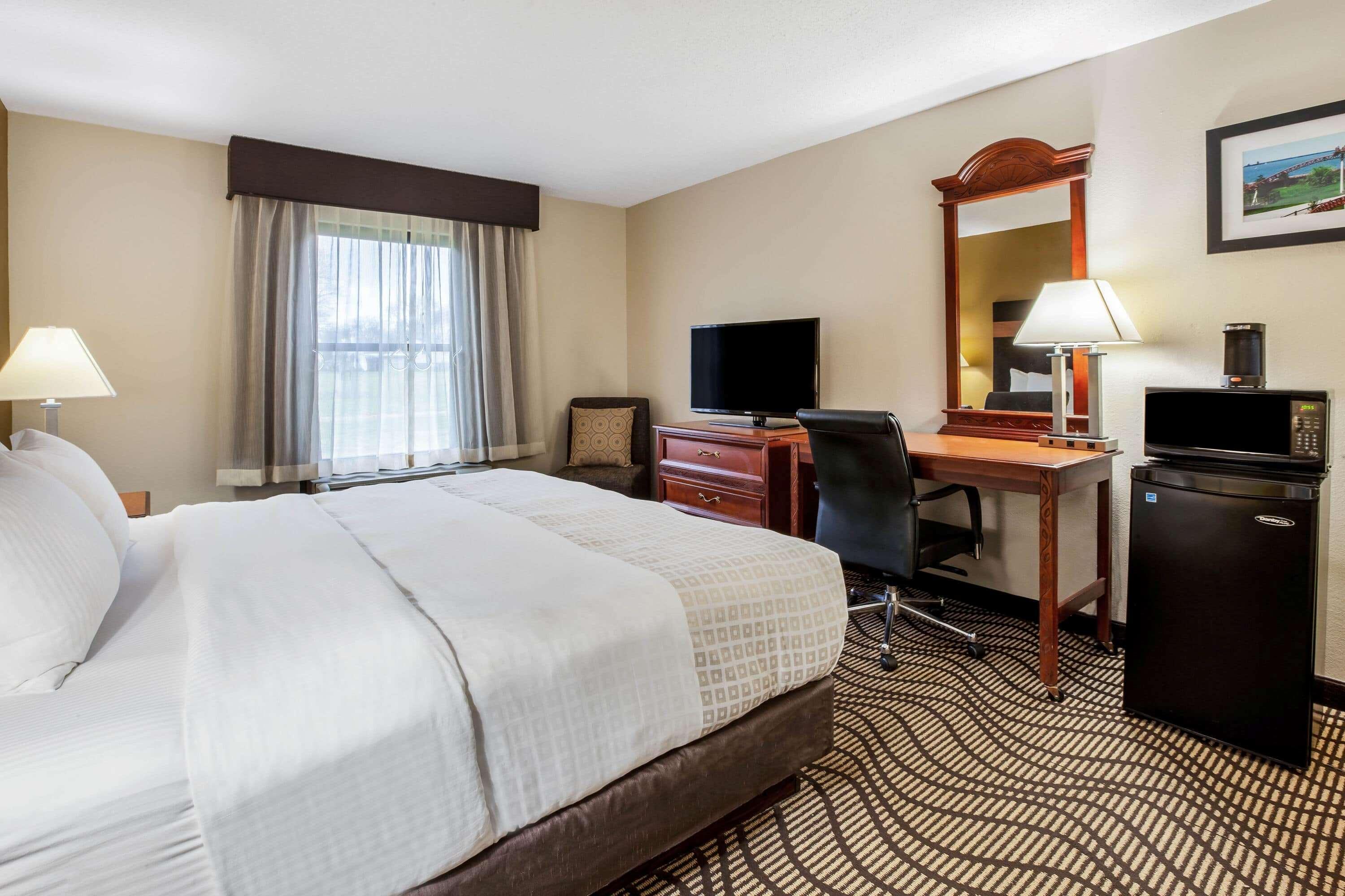La Quinta Inn By Wyndham Sandusky Near Cedar Point Екстер'єр фото