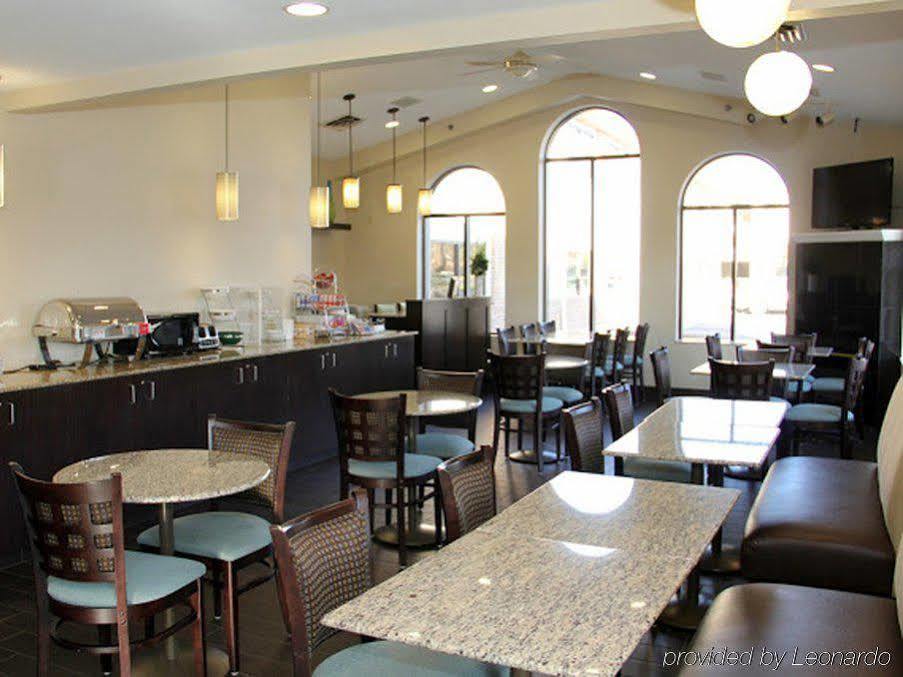 La Quinta Inn By Wyndham Sandusky Near Cedar Point Екстер'єр фото