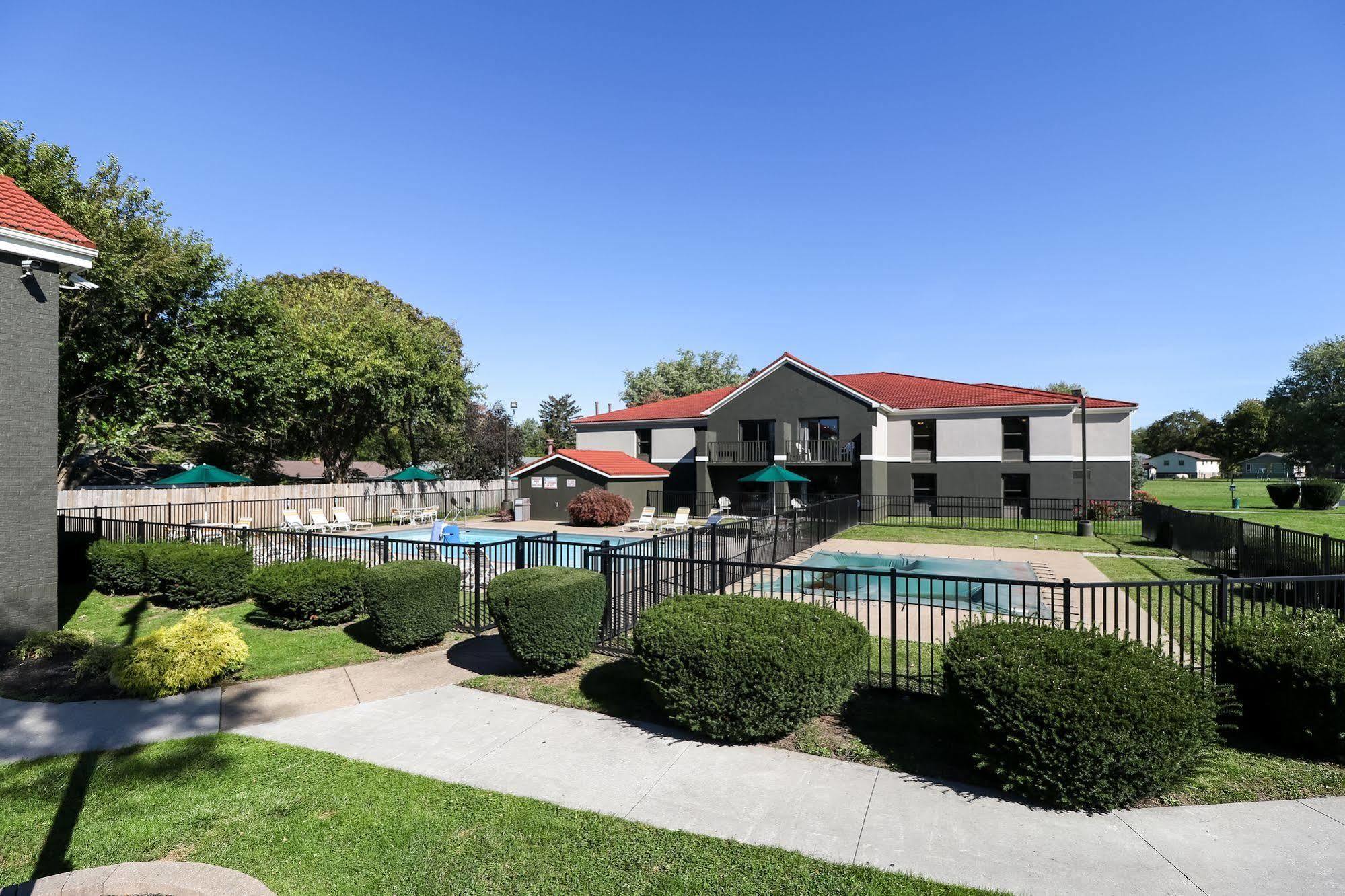 La Quinta Inn By Wyndham Sandusky Near Cedar Point Екстер'єр фото